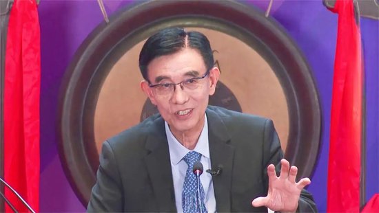 亿海配资 突发！国产芯片设备巨头中微公司董事长尹志尧放弃美国籍，恢复为中国国籍